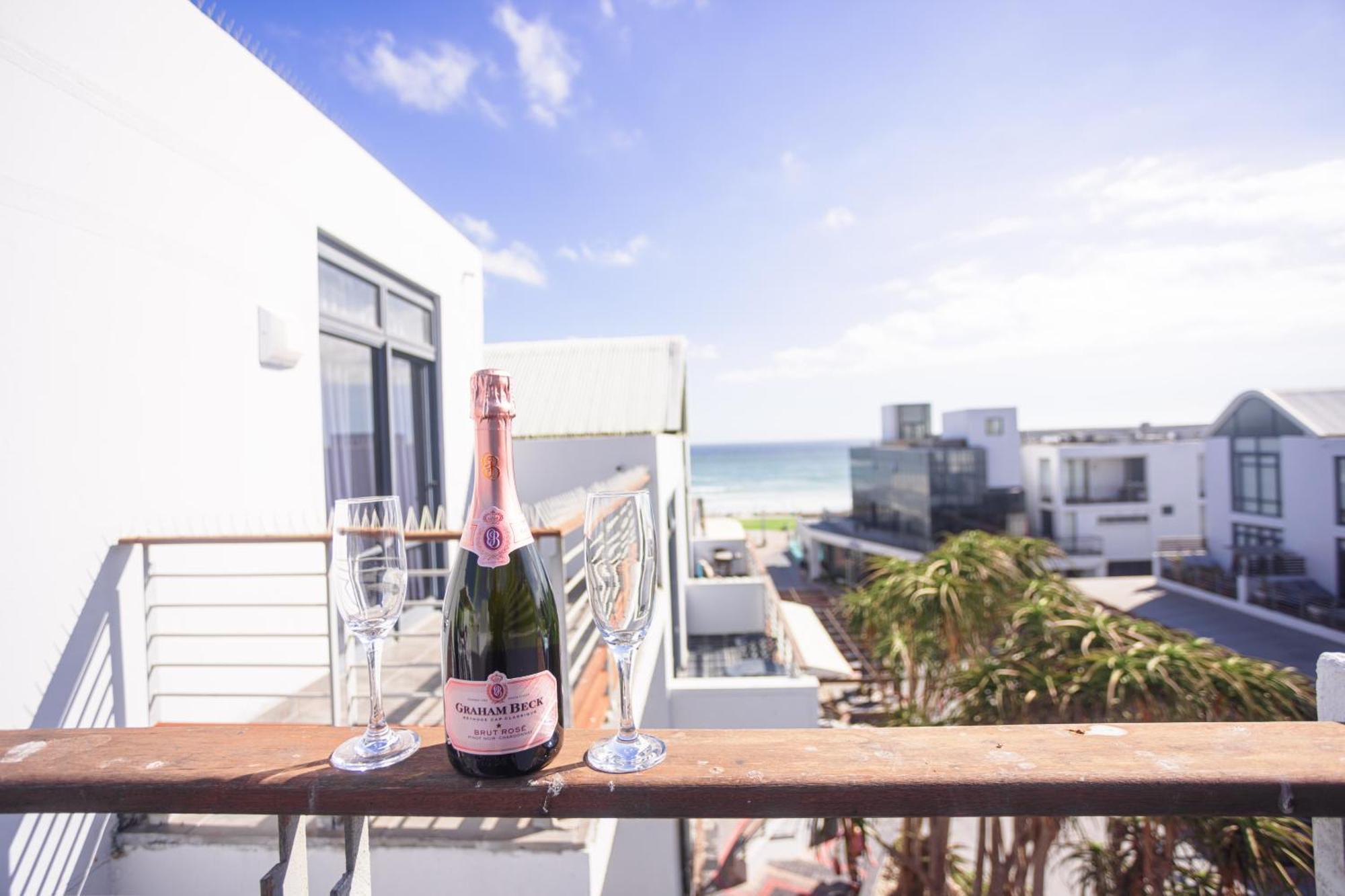 Apartment Eden On The Bay Cape Town